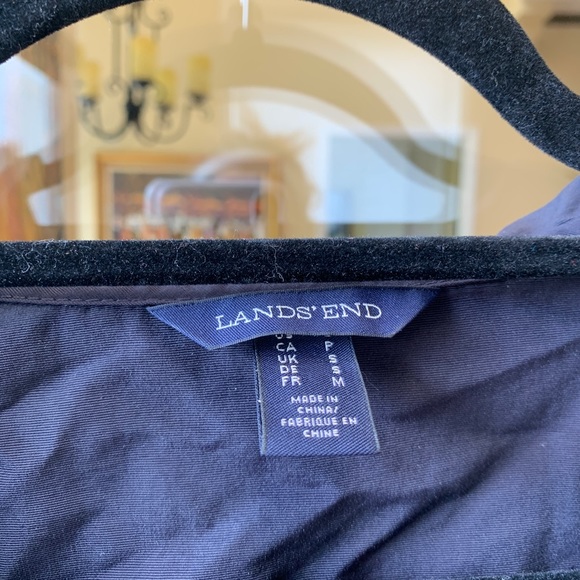 Lands End Women’s Rain Parka - Picture 2 of 4